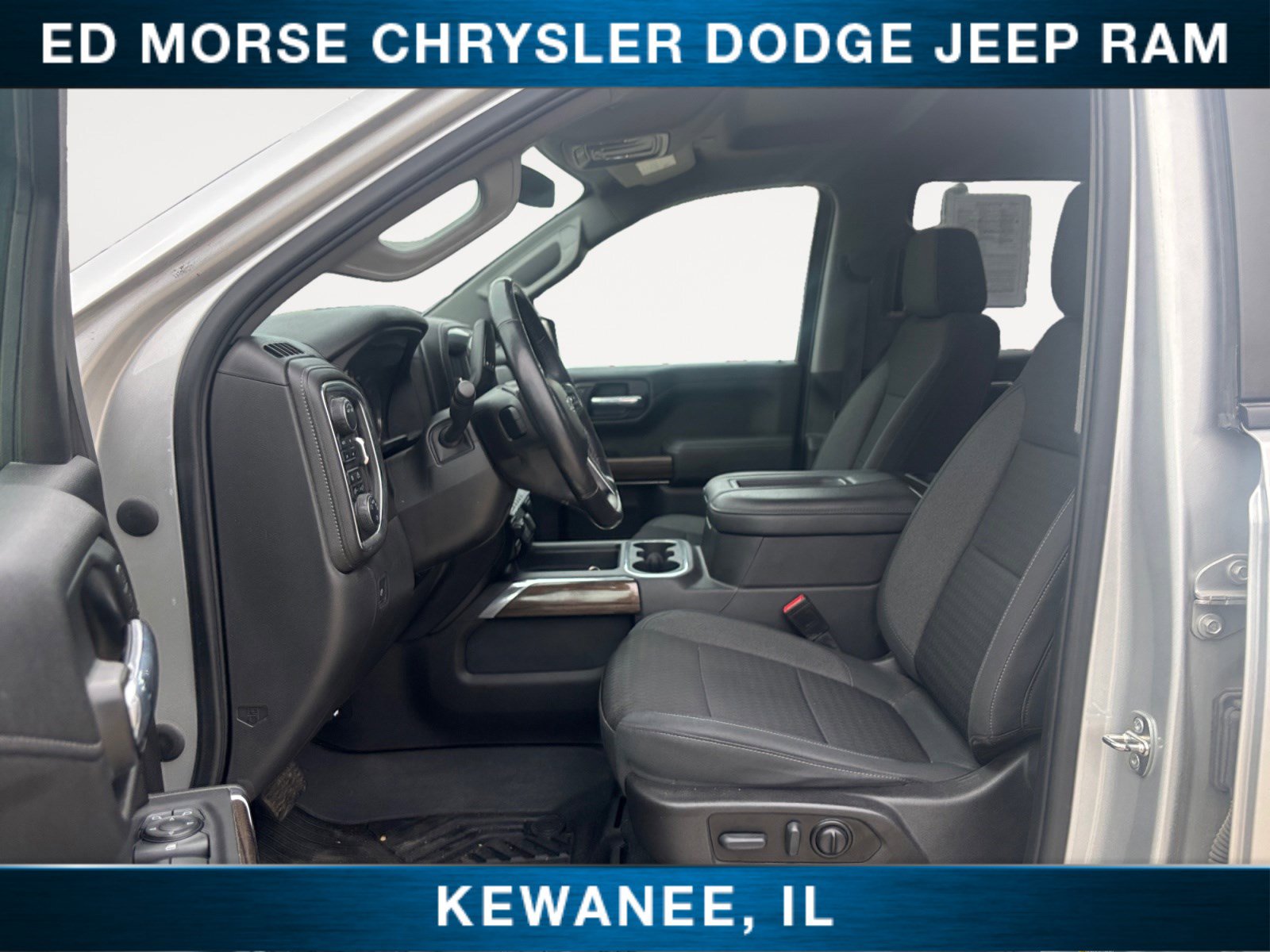 Used 2021 Chevrolet Silverado 1500 LT Trail Boss w/ Bed Protection Package image 9