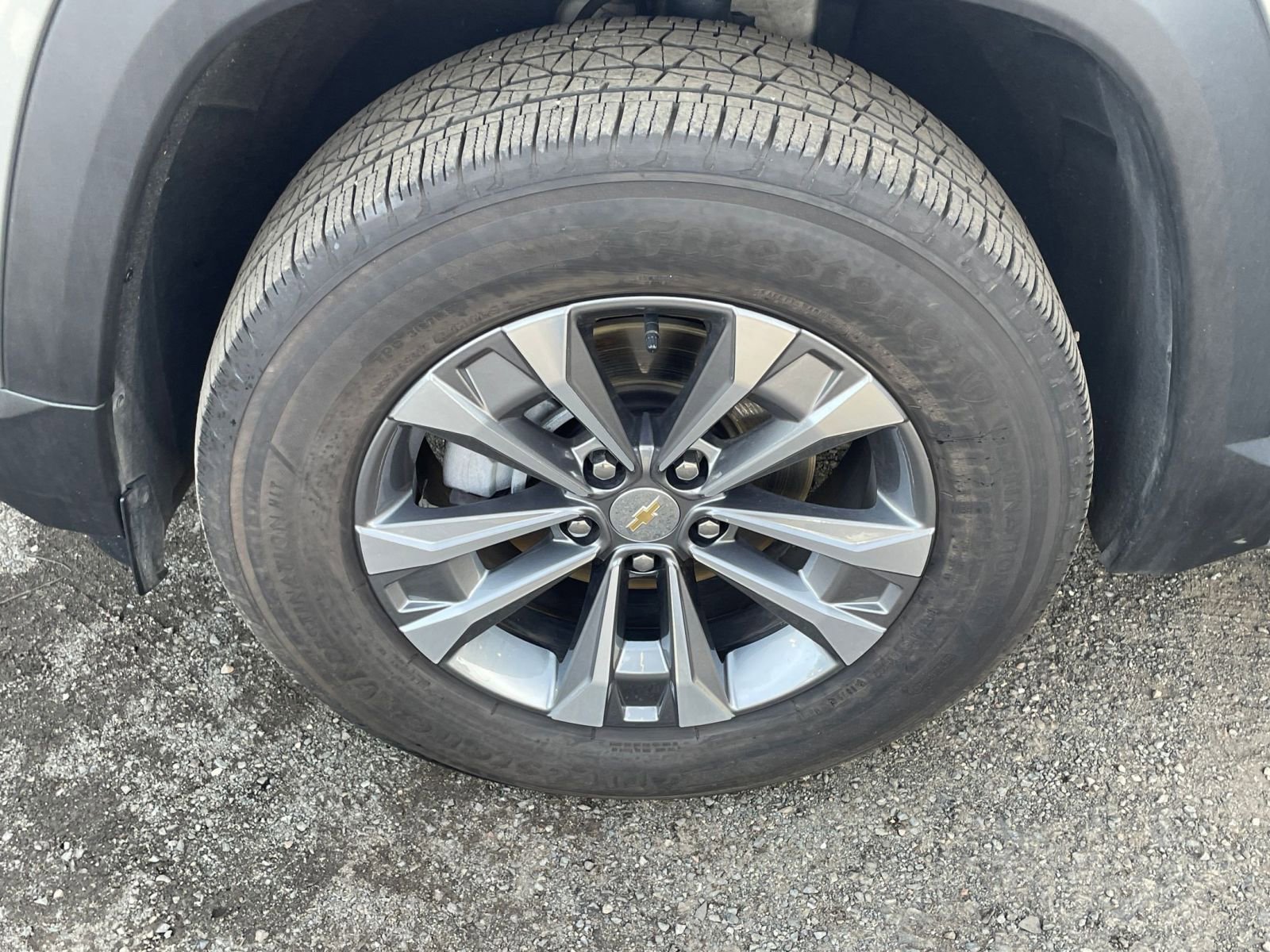 Used 2025 Chevrolet Equinox LT image 31