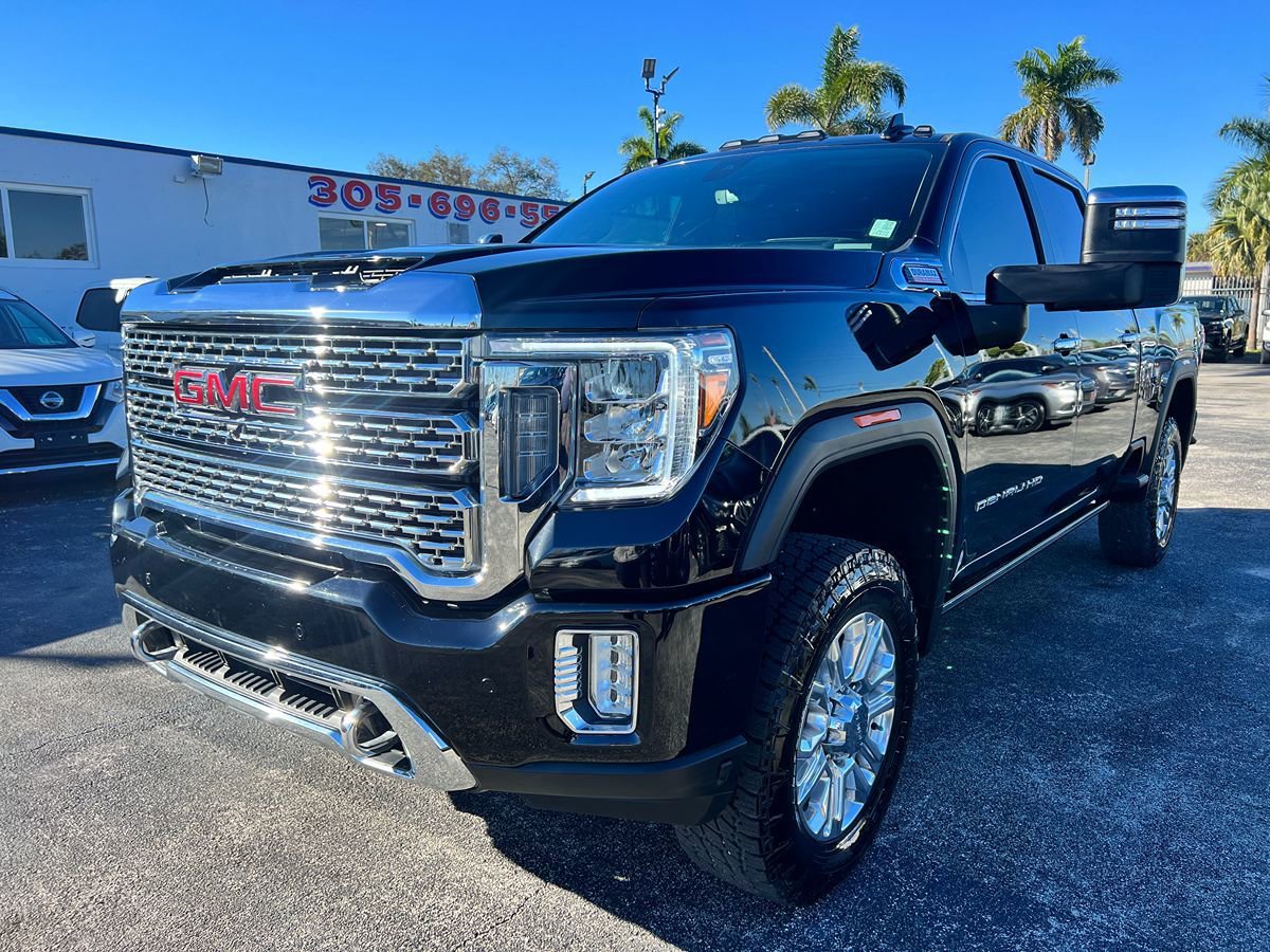 Used 2021 GMC Sierra 2500 Denali w/ Denali Ultimate Package AWD/4WD image 4