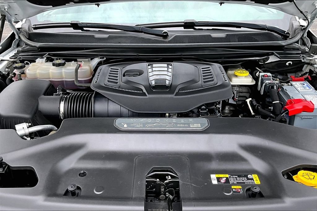 Used 2023 Jeep Wagoneer Series II AWD/4WD image 10