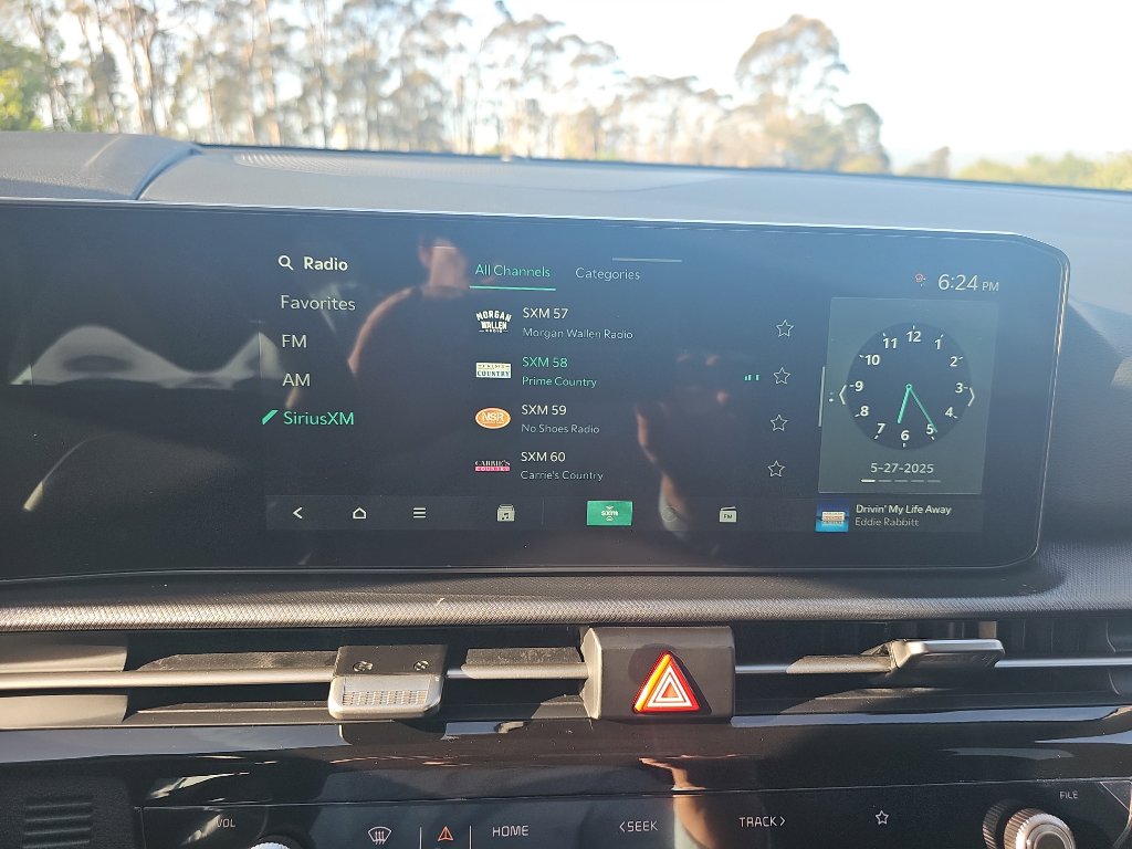 New 2026 Kia Sportage LX image 14