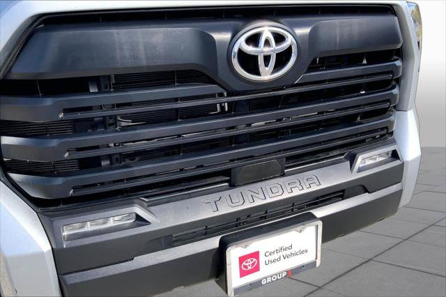 Certified 2025 Toyota Tundra SR5 w/ SR5 Premium Package AWD/4WD image 29