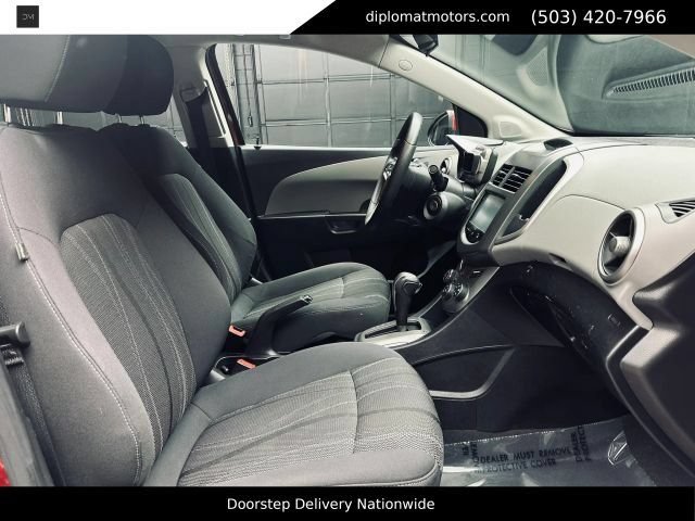 Used 2015 Chevrolet Sonic LT w/ Wheels and Fog Lamp Package FWD image 20
