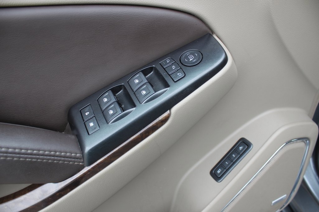 Used 2018 Chevrolet Tahoe LT image 13