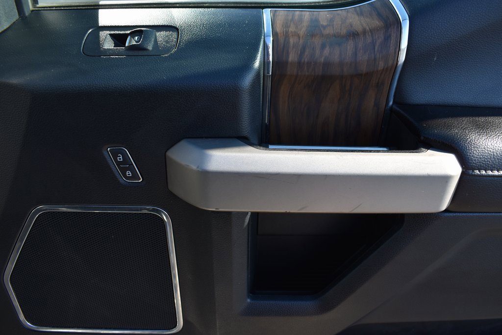 Used 2019 Ford F150 Lariat image 14