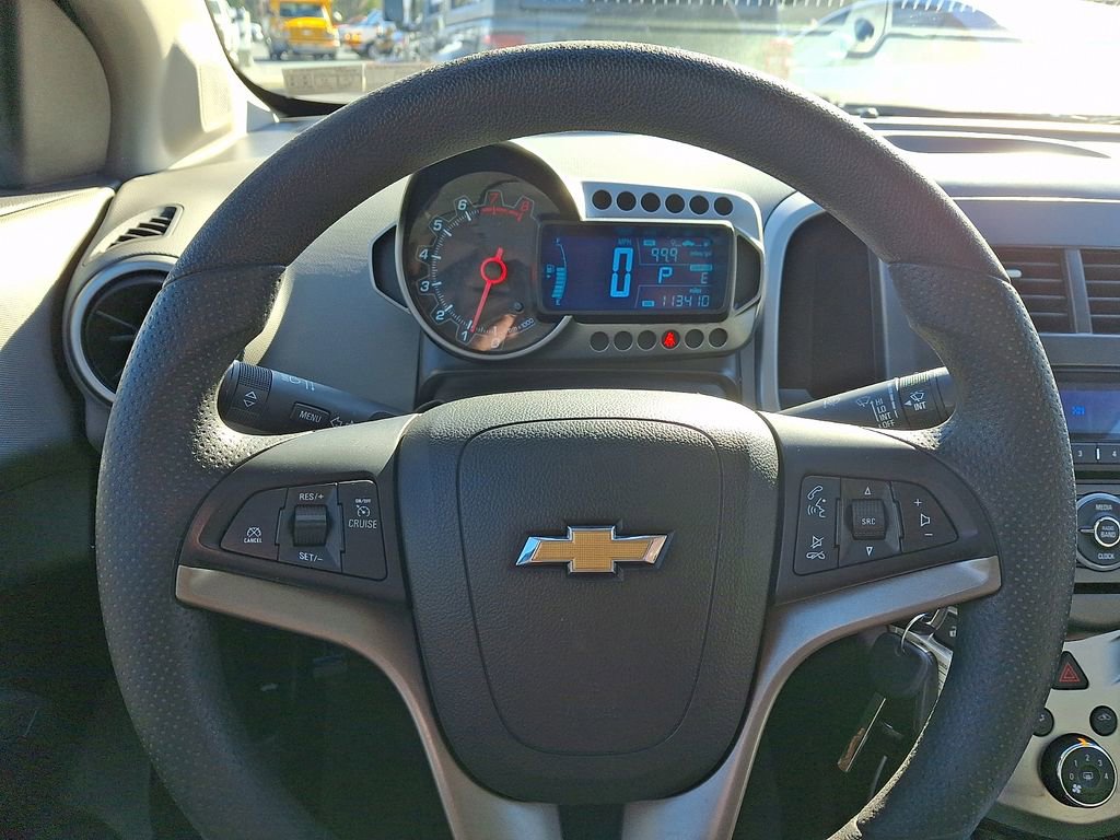 Used 2015 Chevrolet Sonic LT image 19