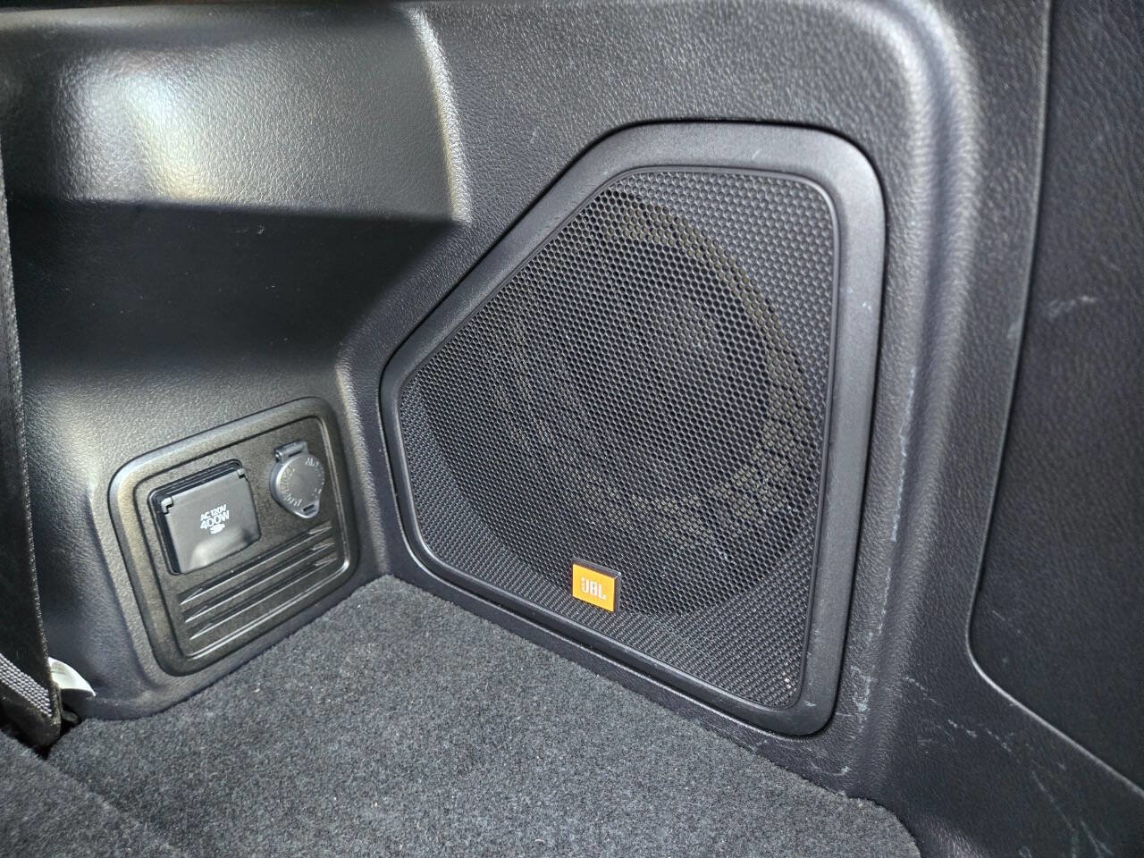 Used 2018 Toyota 4Runner Limited image 31