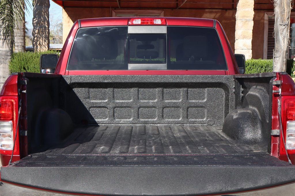 Used 2024 RAM 2500 Tradesman w/ Chrome Appearance Group image 8