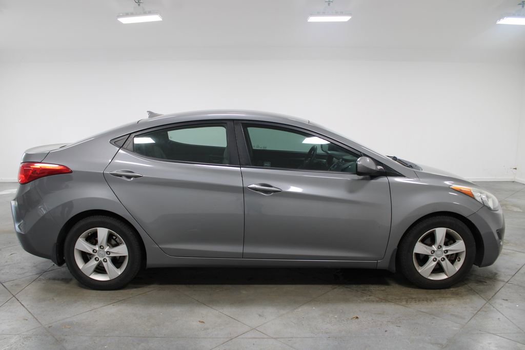 Used 2013 Hyundai Elantra GLS image 11