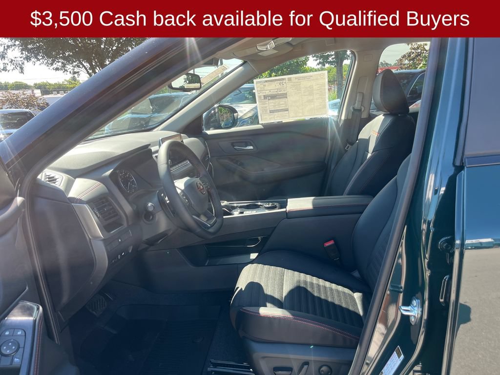 New 2026 Nissan Rogue SV AWD/4WD image 10