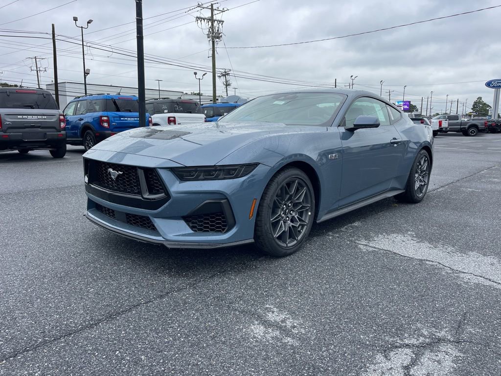 New 2025 Ford Mustang GT Premium w/ GT Performance Package