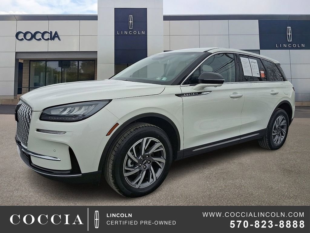 Used 2025 Lincoln Corsair AWD w/ Equipment Group 101A image 1
