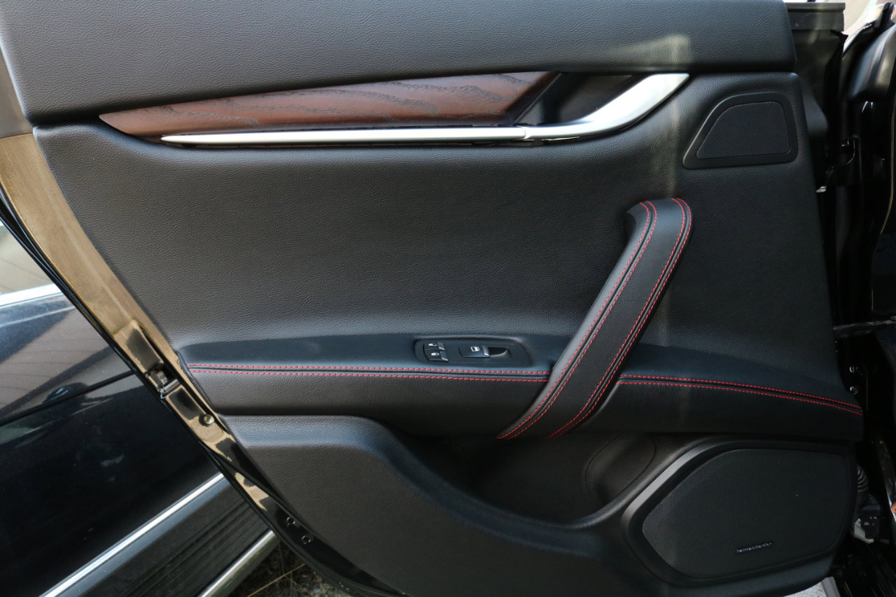 Used 2016 Maserati Ghibli S Q4 image 42