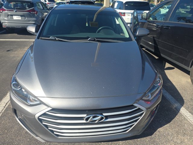 Used 2018 Hyundai Elantra Value Edition FWD image 3