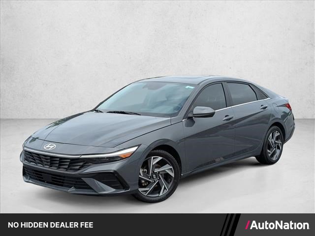 Used 2025 Hyundai Elantra SEL FWD image 1