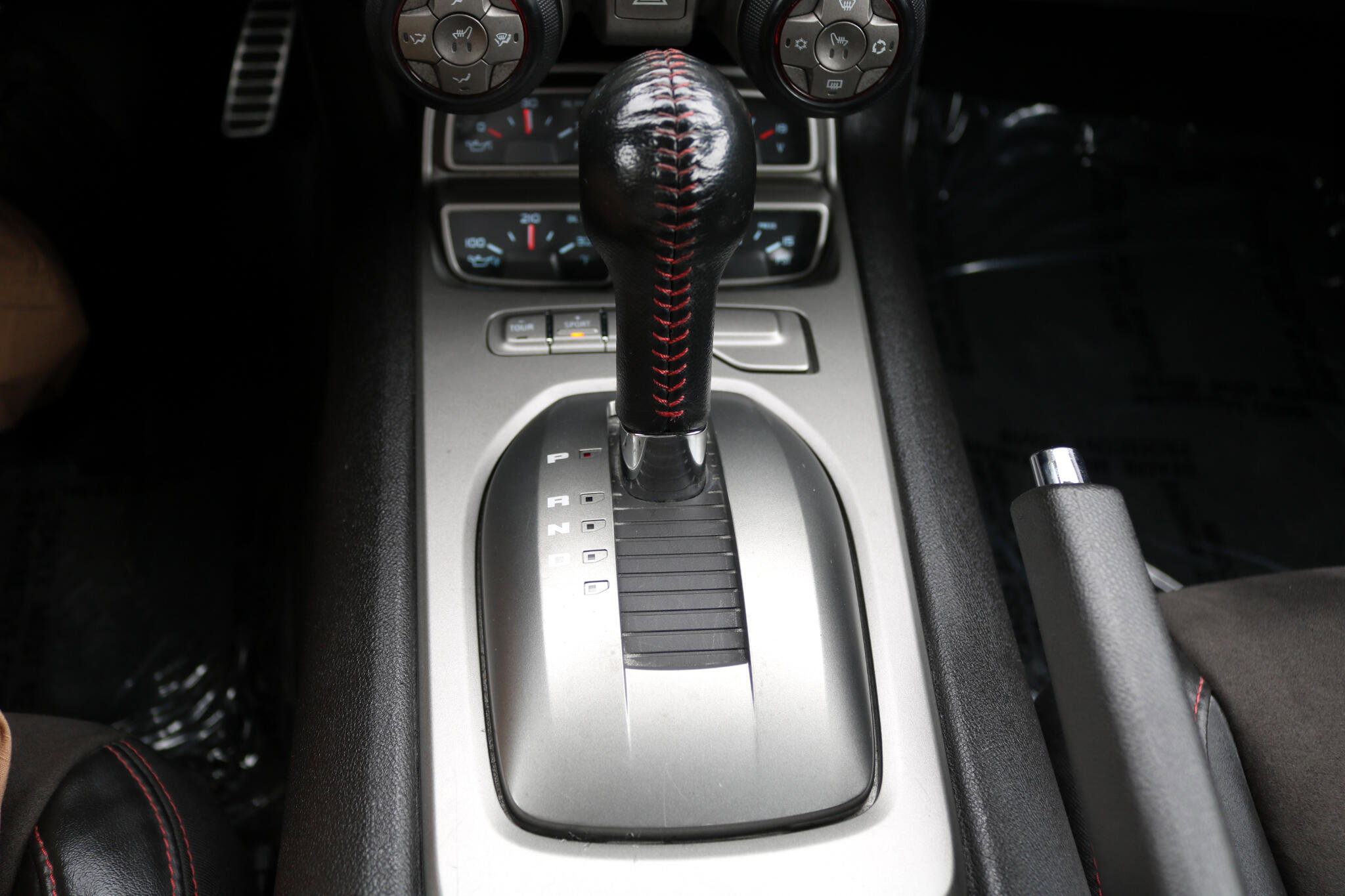 Used 2014 Chevrolet Camaro ZL1 image 37