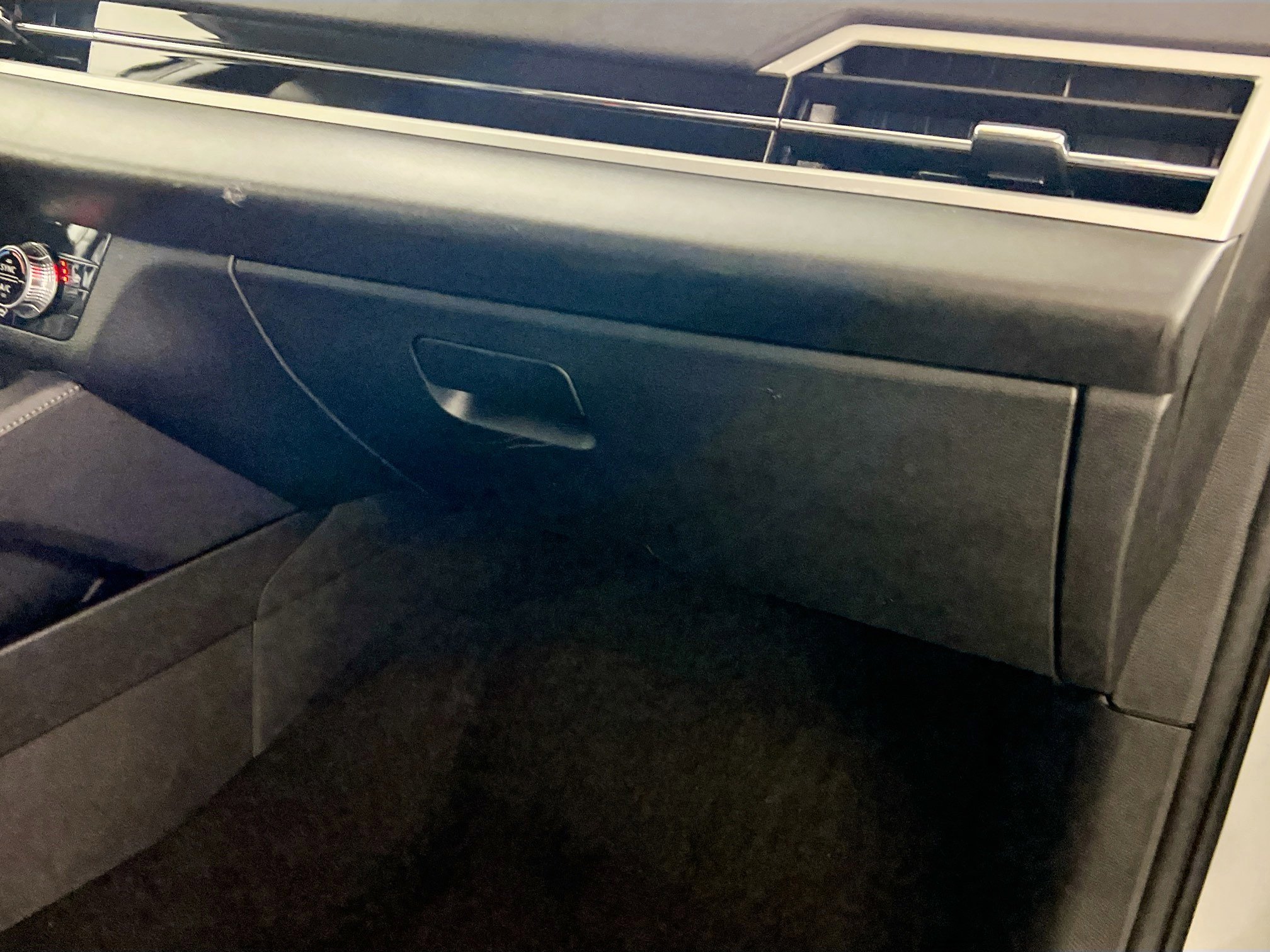 Used 2024 Mitsubishi Outlander SE image 35