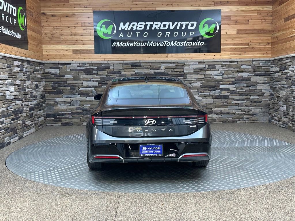 Used 2024 Hyundai Sonata Limited image 8