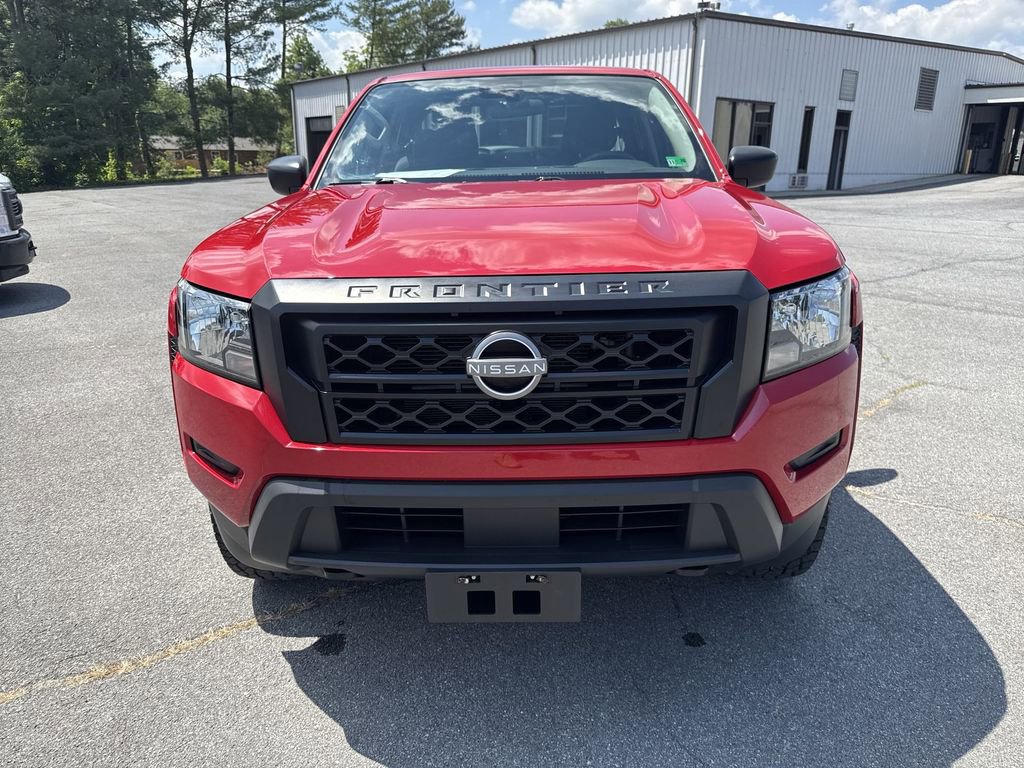 Used 2022 Nissan Frontier S w/ Technology Package AWD/4WD image 2