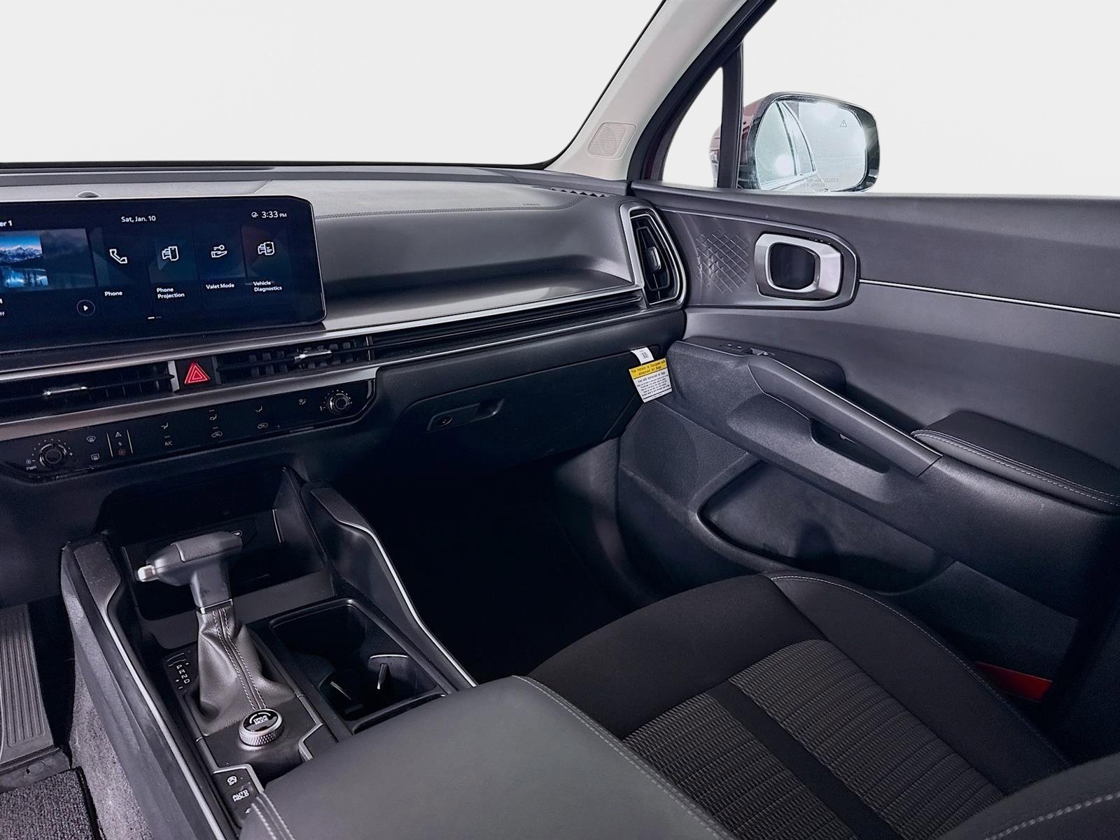 Certified 2025 Kia Sorento LX image 23