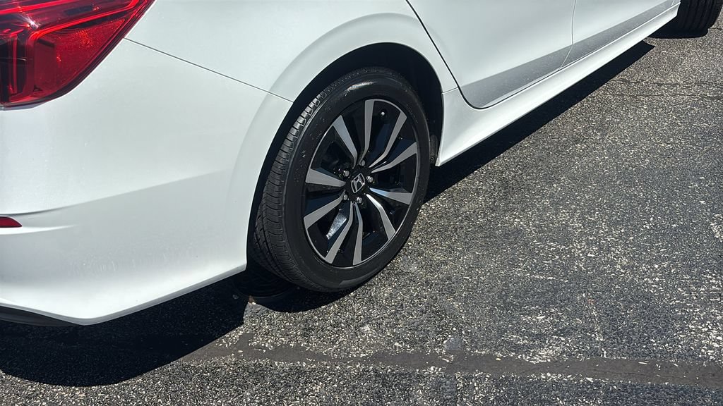Used 2023 Honda Civic EX image 8