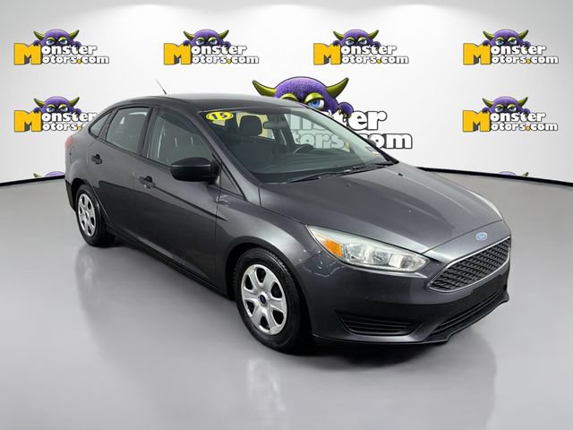 Used 2015 Ford Focus S FWD image 3