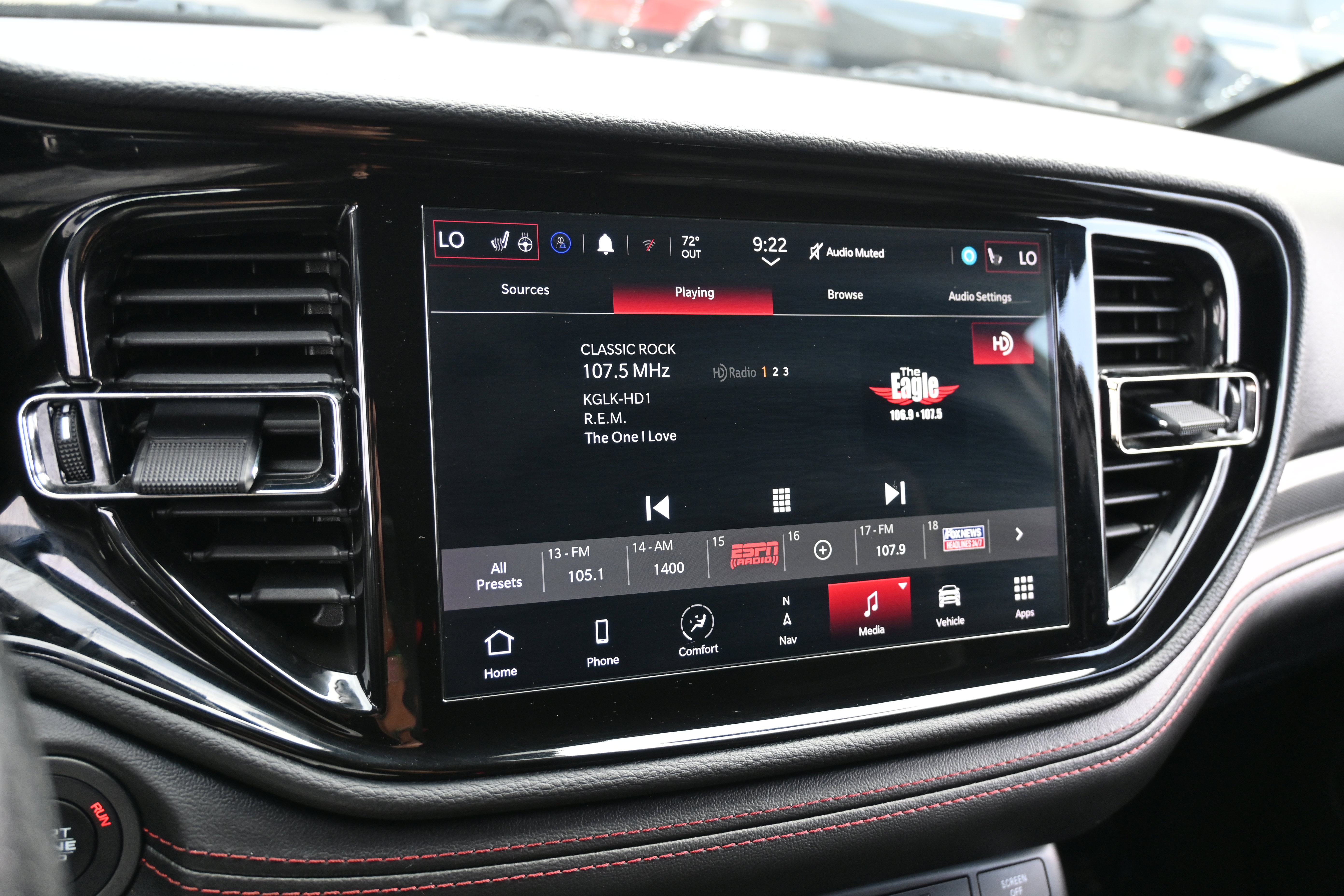 Used 2023 Dodge Durango R/T RWD image 23
