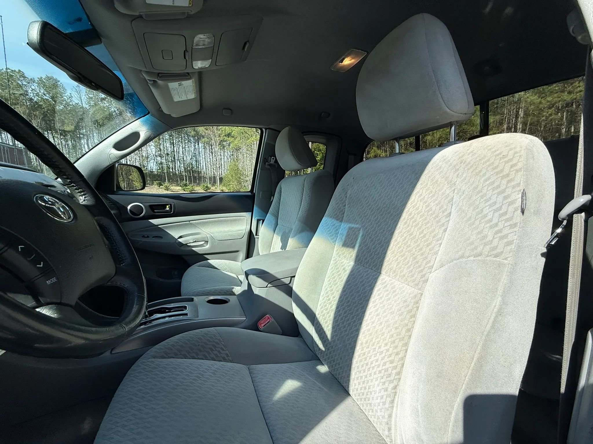 Used 2010 Toyota Tacoma 2WD Access Cab image 12