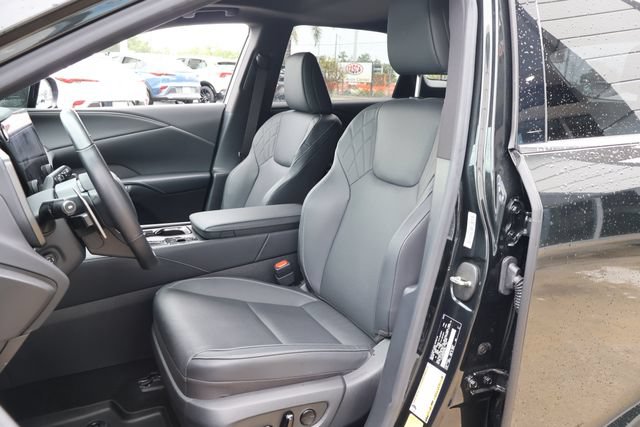 Used 2025 Lexus RX 350 Premium w/ Accessory Package FWD image 15