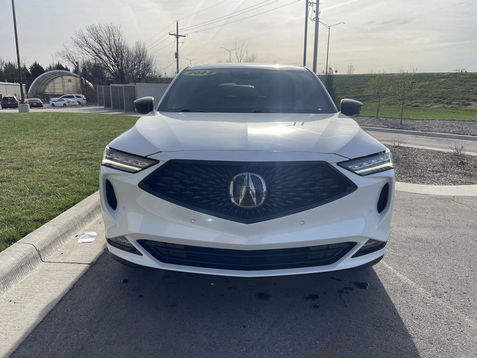 Used 2022 Acura MDX A-Spec image 3