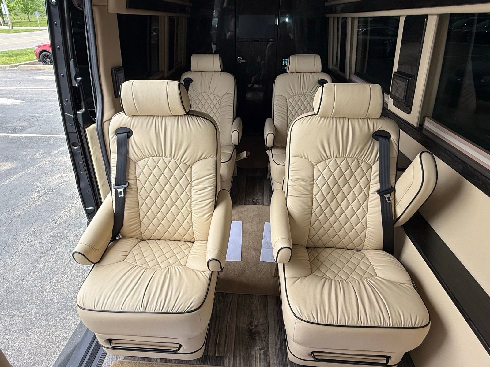 Used 2020 Mercedes-Benz Sprinter 3500 image 12