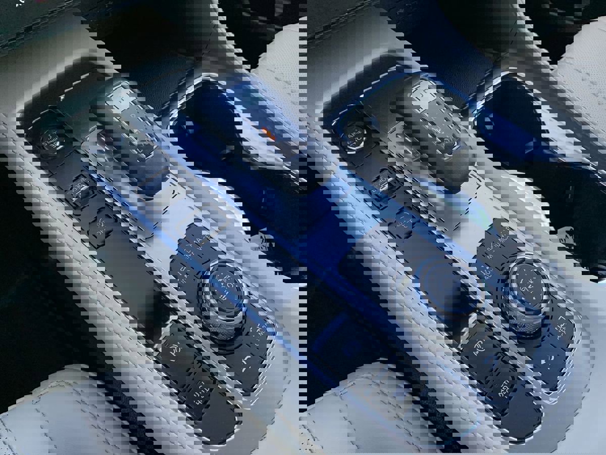 Used 2022 INFINITI QX60 Luxe image 25