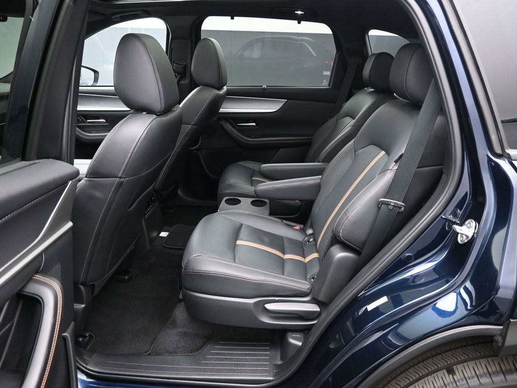 Used 2024 MAZDA CX-90 Plug-In Hybrid w/ Premium Plus image 19