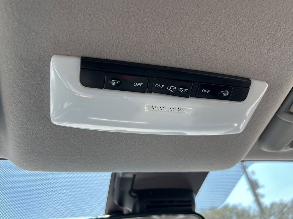 Certified 2024 Nissan Versa SV w/ Trunk Package image 39