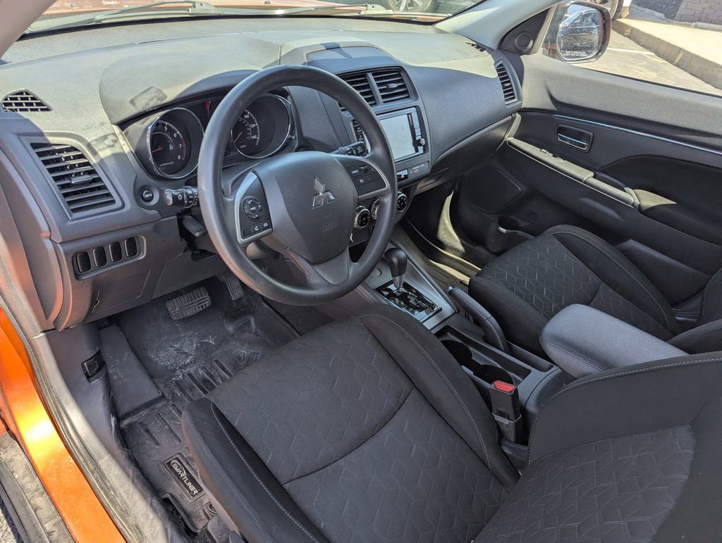Used 2020 Mitsubishi Outlander Sport ES FWD image 22