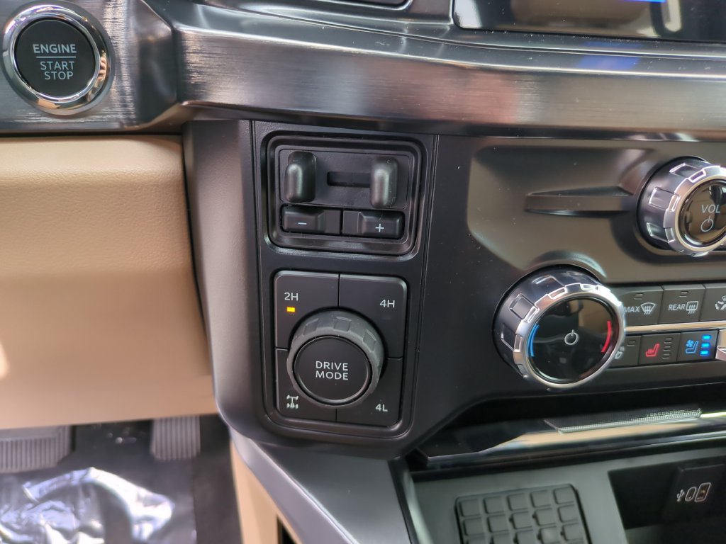 New 2027 Ford F350 Lariat w/ Black Appearance Package AWD/4WD image 27
