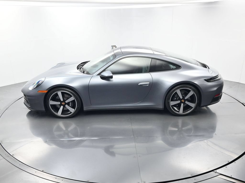 Certified 2025 Porsche 911 Carrera RWD image 34