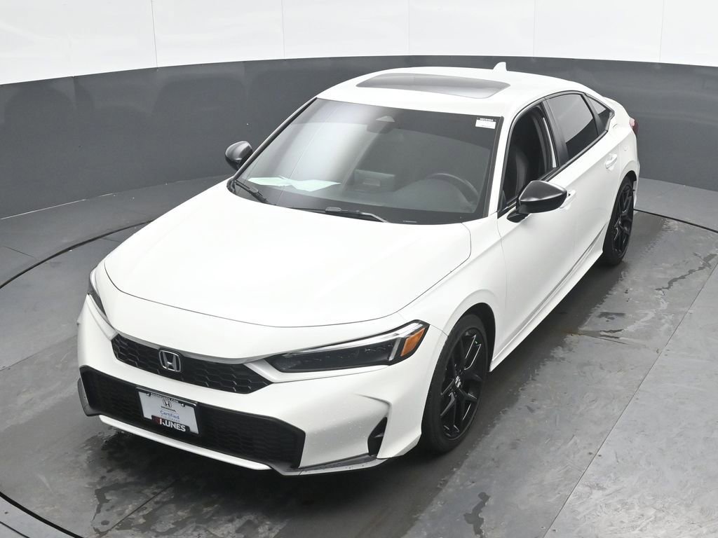 Used 2025 Honda Civic Sport image 32