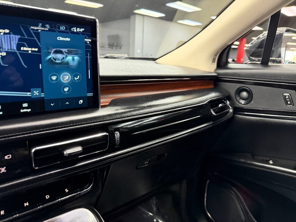 Used 2021 Lincoln Nautilus Reserve FWD image 27