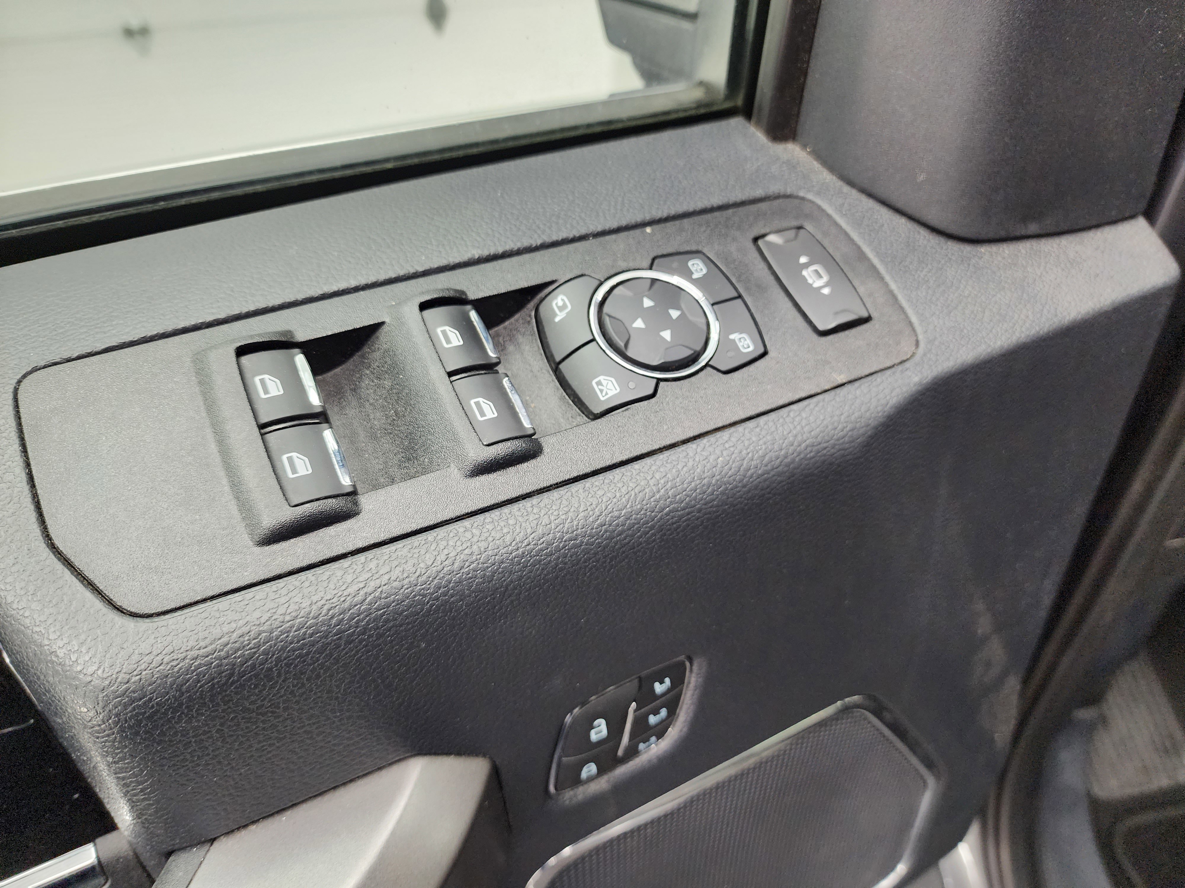 Used 2022 Ford F350 Platinum image 49