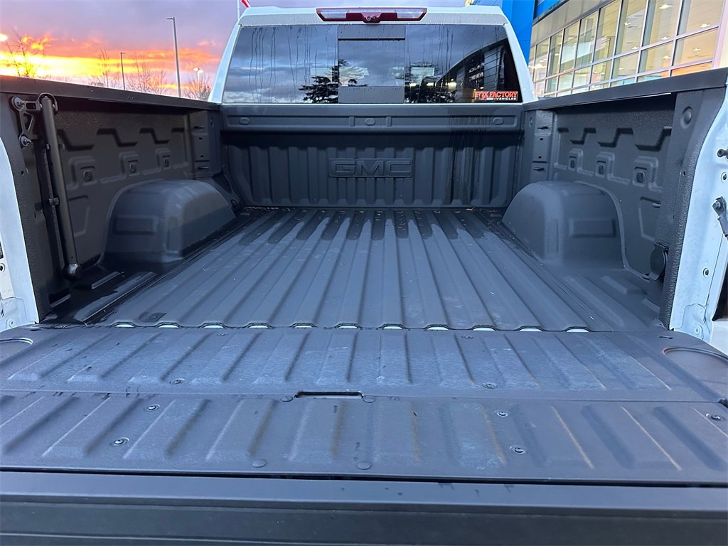 New 2025 GMC Sierra 1500 AT4 w/ AT4 Premium Package image 47