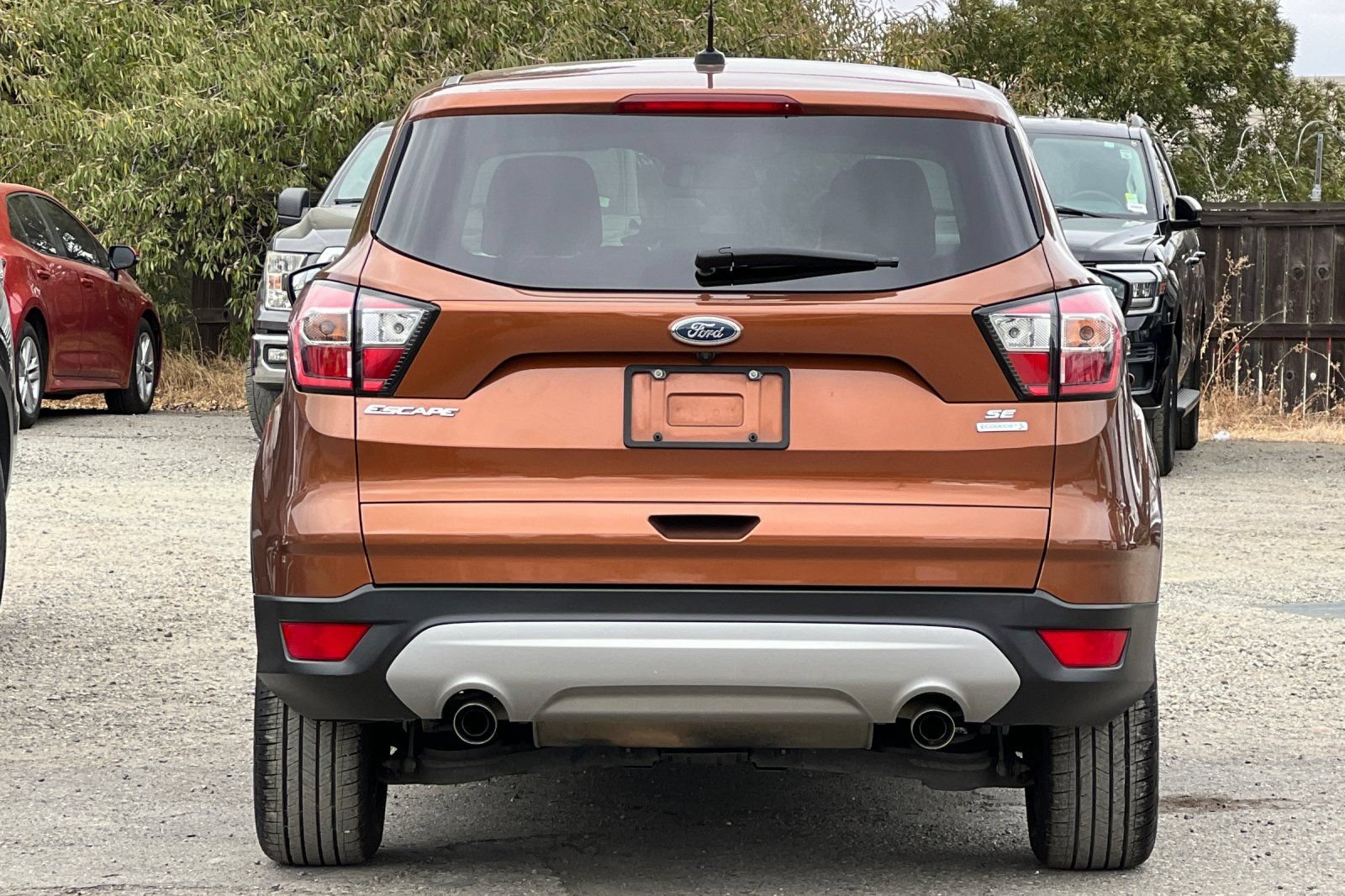 Used 2017 Ford Escape SE FWD image 5