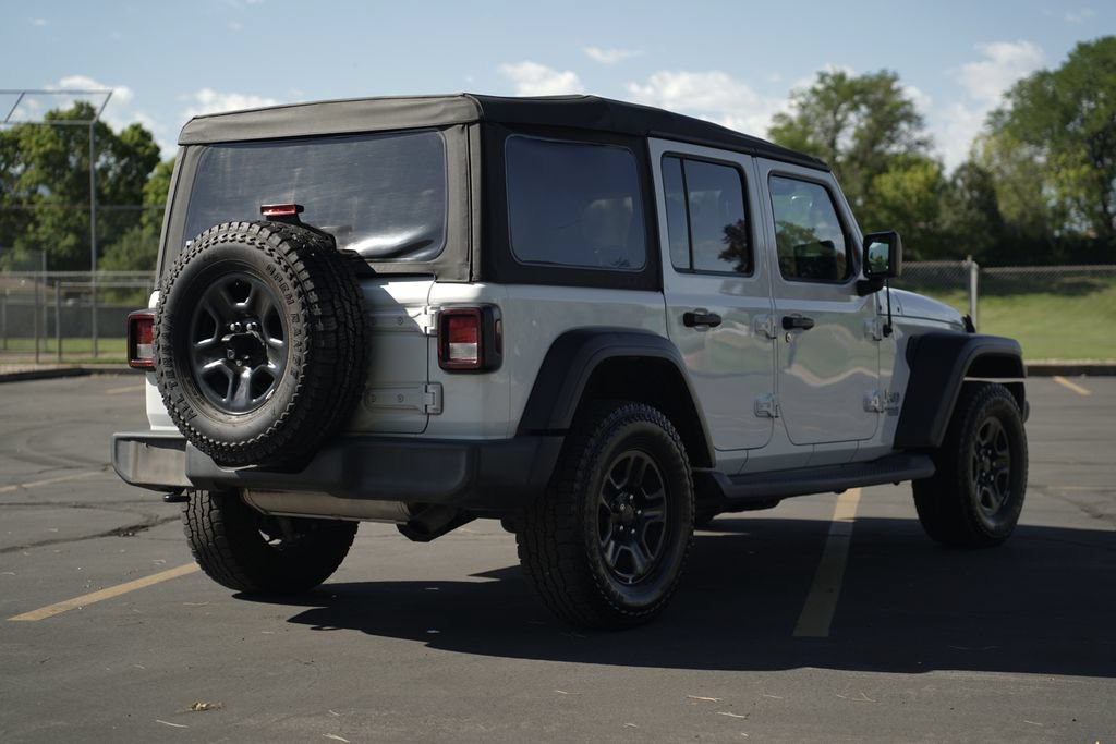 Used 2018 Jeep Wrangler Unlimited Sport AWD/4WD image 5