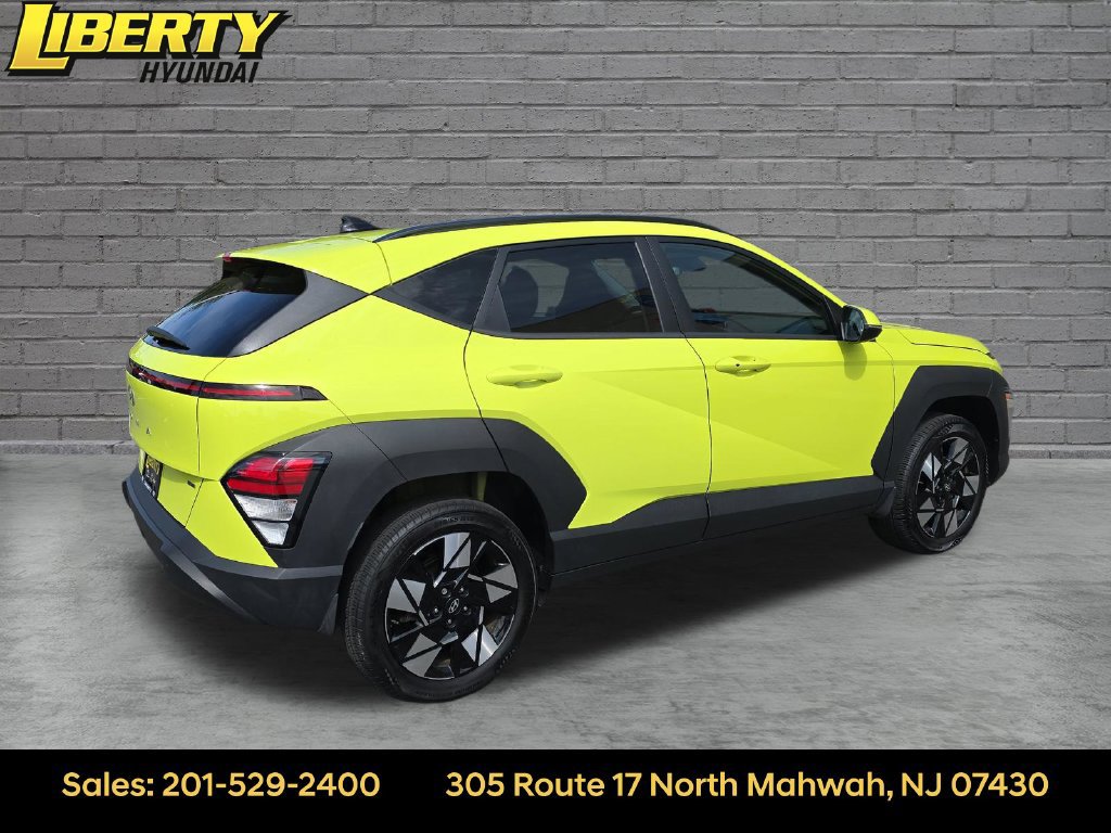 Certified 2024 Hyundai Kona SEL AWD/4WD image 7