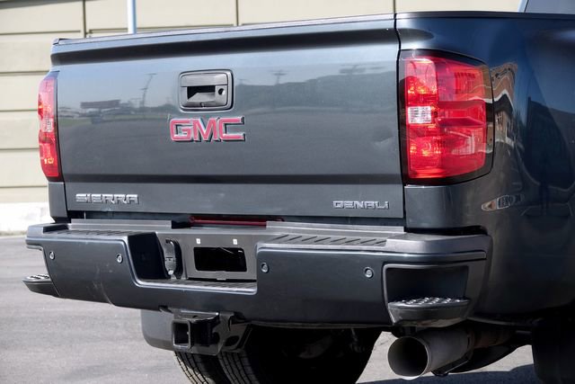 Used 2017 GMC Sierra 3500 Denali w/ Duramax Plus Package image 23