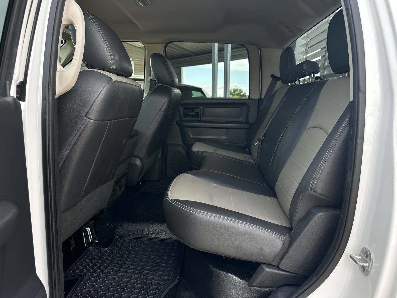 Used 2012 RAM 2500 ST w/ Protection Group AWD/4WD image 11