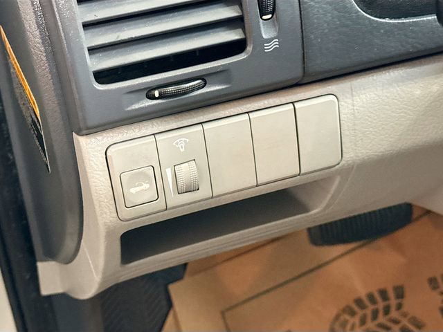 Used 2009 Kia Spectra LX FWD image 11