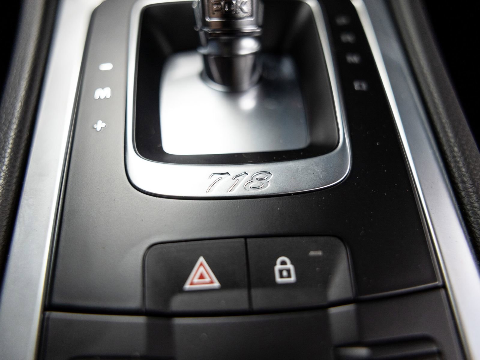 Certified 2025 Porsche 718 Cayman RWD image 49