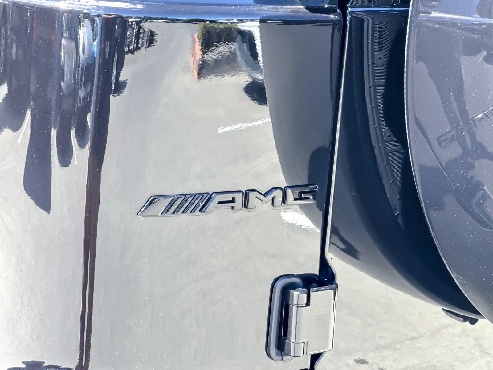 Used 2025 Mercedes-Benz G 63 AMG 4MATIC image 26
