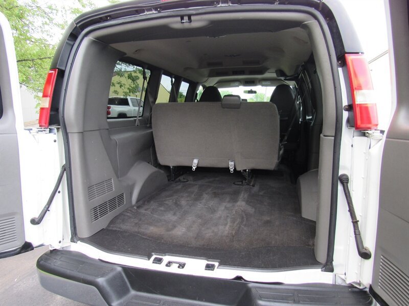 Used 2014 Chevrolet Express 1500 LT w/ LT Preferred Equipment Group RWD image 11